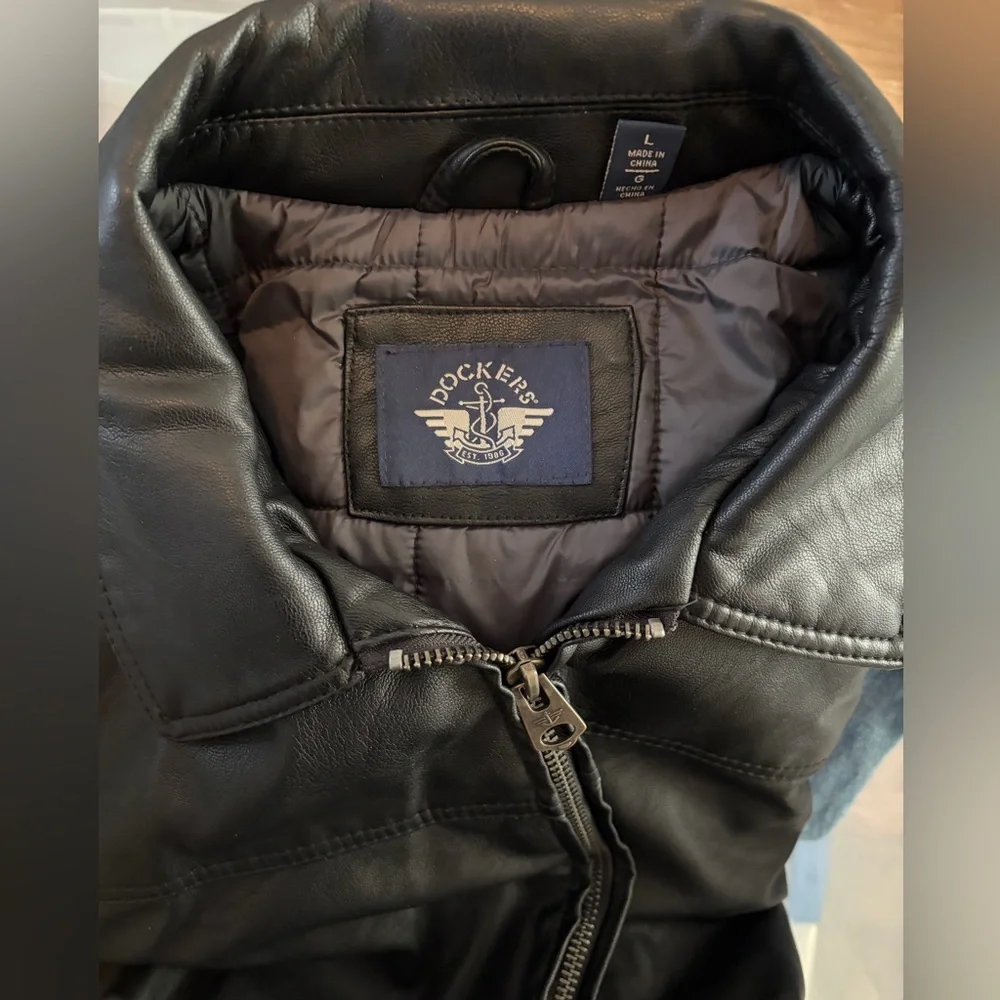 Cozy Dockers Bomber Jacket Faux Leather Brown Quilted Lining Size L - Picture 11 of 14